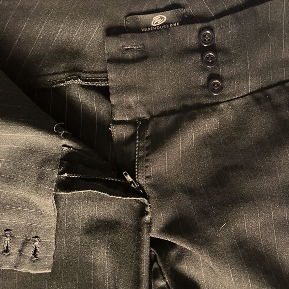 Size 6 Warehouse One dark grey pinstripe dress pants - Picture 5 of 5